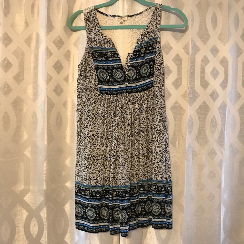 Summer Pattern Dress. Lace Back. Size S